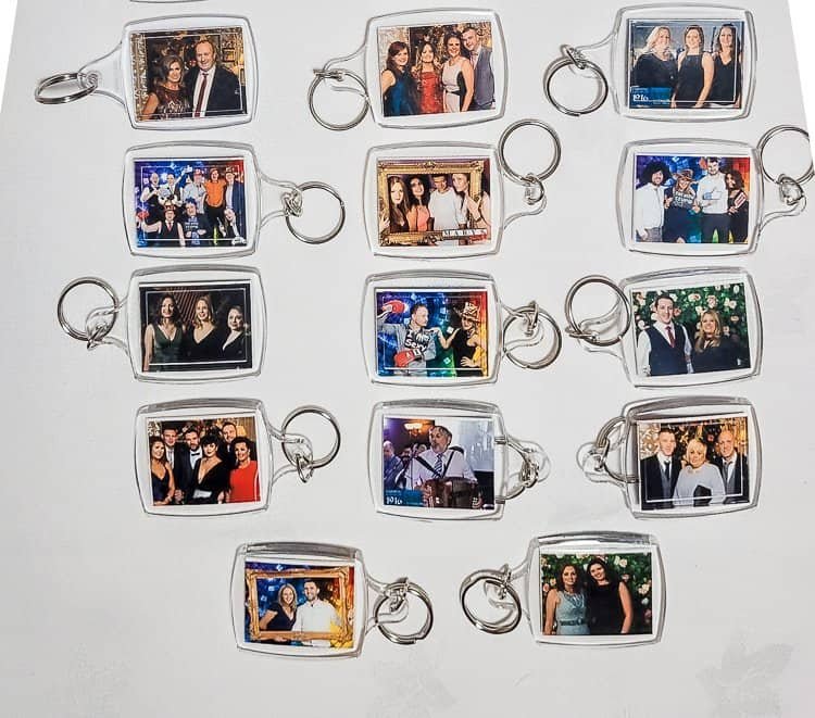 Custom photo keyring magnets for events and gifts.